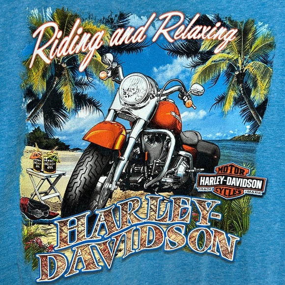 Harley-Davidson T-Shirt - Nassau, Bahamas - Large - Picture 2 of 7